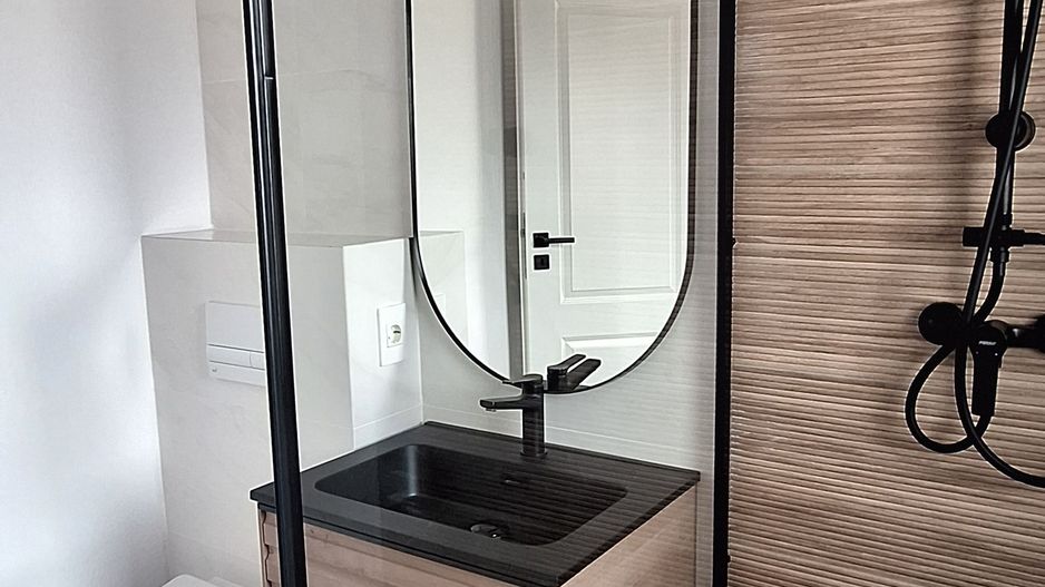 Duplex frumos cu arhitectura mediteraneana - Poză 18