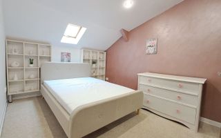 Apartament la  Curte Comuna, Terasa, Zona Centrală!! - Poză 8