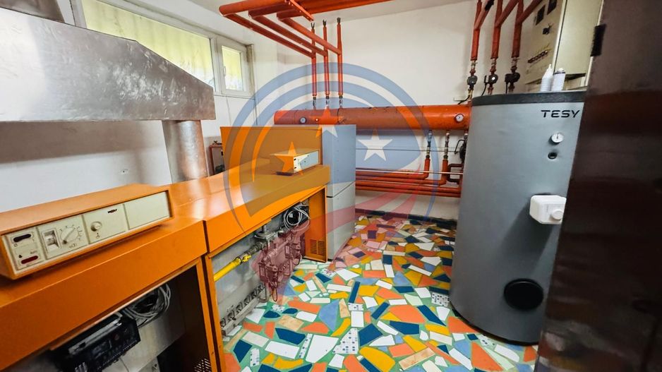 Spațiu comercial de închiriat - Poză 13