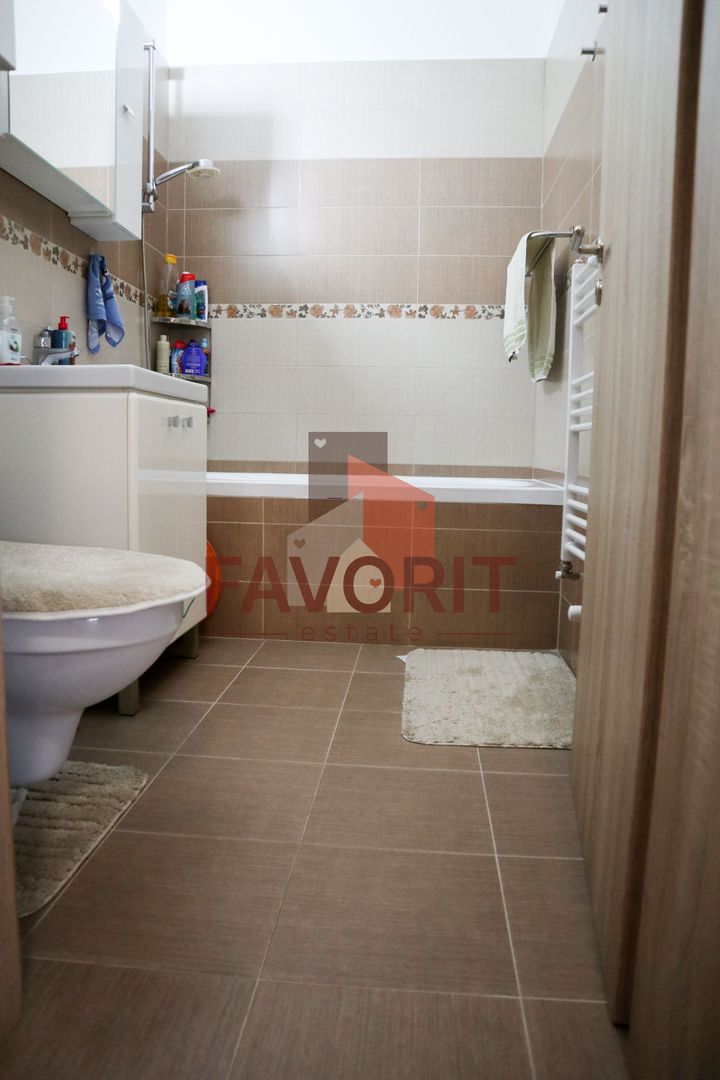 Bloc nou. Zona Buziasului . Langa noul stadion - Poză 12