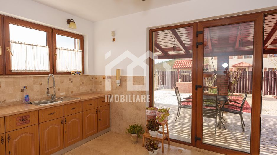 Clădire modernă cu spațiu multifuncțional de închiriat în Jucu de Mijl - Poză 16