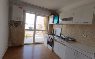 Apartament 3 camere decomandat - Poză 3
