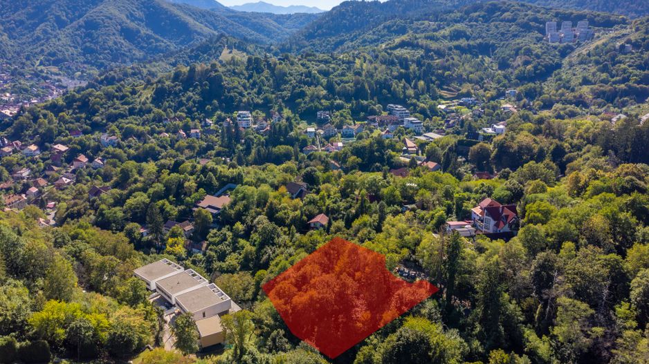 Teren intravilan zona Schei Brasov - Poză 3