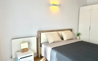 Penthouse pe 2 niveluri l 160 mp utili l terase 75 mp l parcare l B. Z - Poză 11