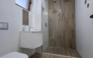 Casă de lux de vânzare – Cartierul Tineretului - Poză 16