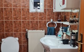 VANZARE CASA P+1+M | 5 MINUTE METROU APARATORII PATRIEI - Poză 9