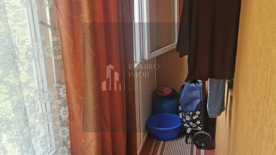 Apartament 3 camere decomandat Rahova - Poză 10
