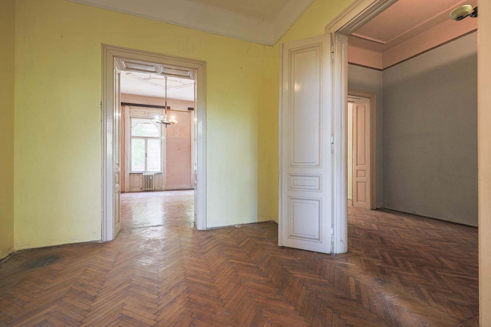 VANDUT! Locație de excepție, pentru un stil de viață de modern - Poză 5