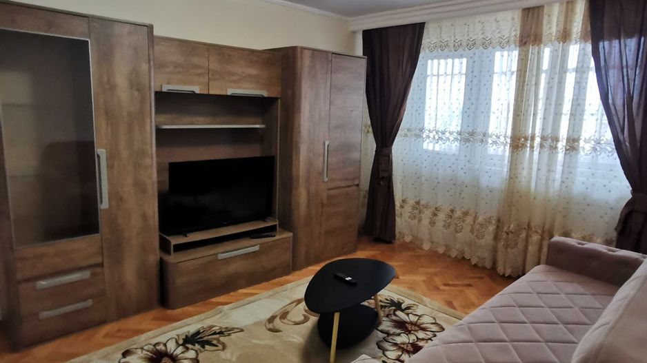 Apartament 3 camere decomandat- Calea București, zona Institut - Poză 2