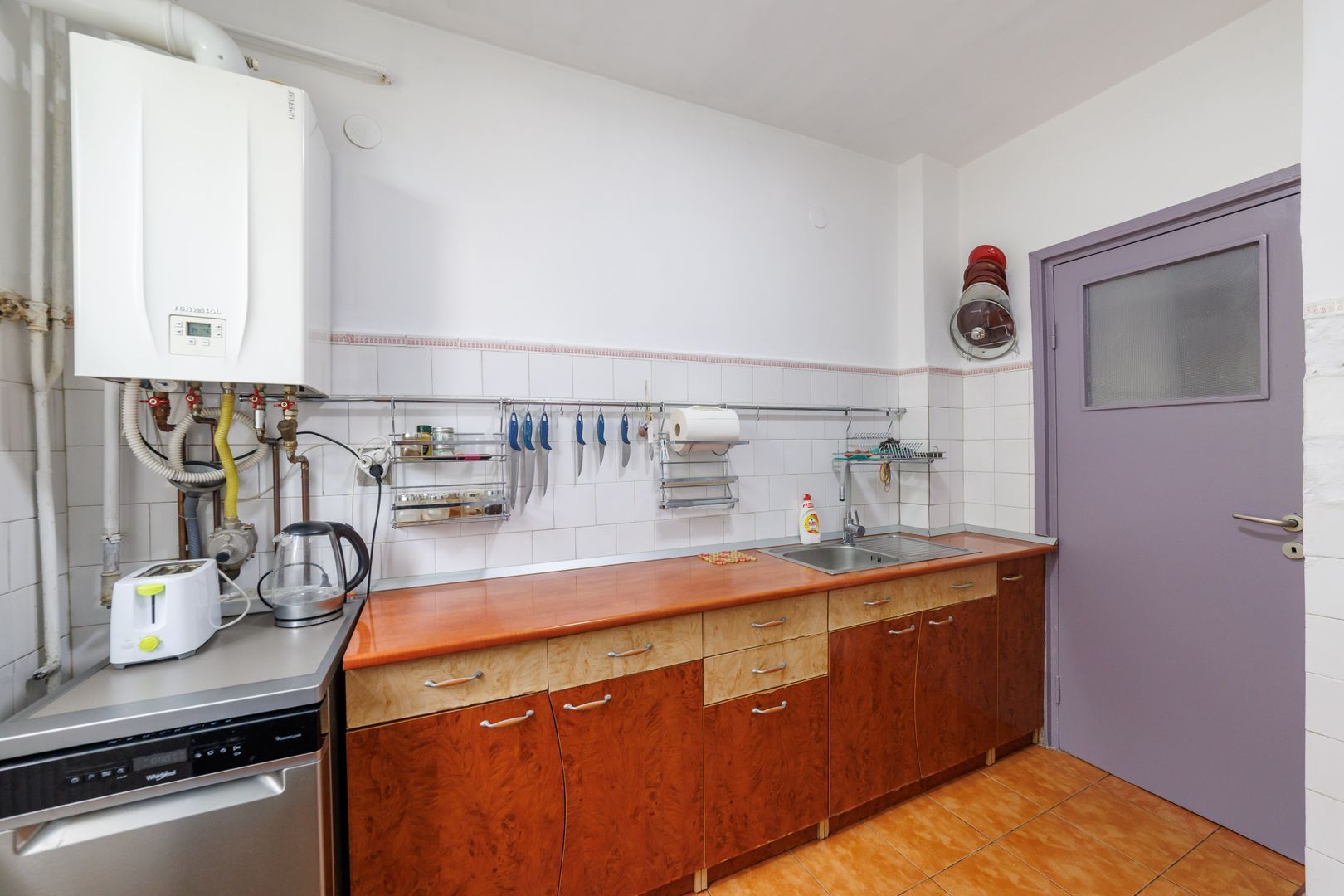 Apartament 2 camere, etaj 3, zona Traian - Poză 6