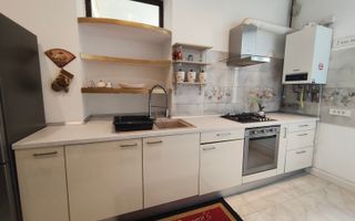 APARTAMENT 3 CAMERE ZONA SINAIA - Poză 10