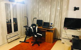 BRASADAS vinde casa cu 3 cam teren 5 ari in zona Piata Mare. - Poză 3