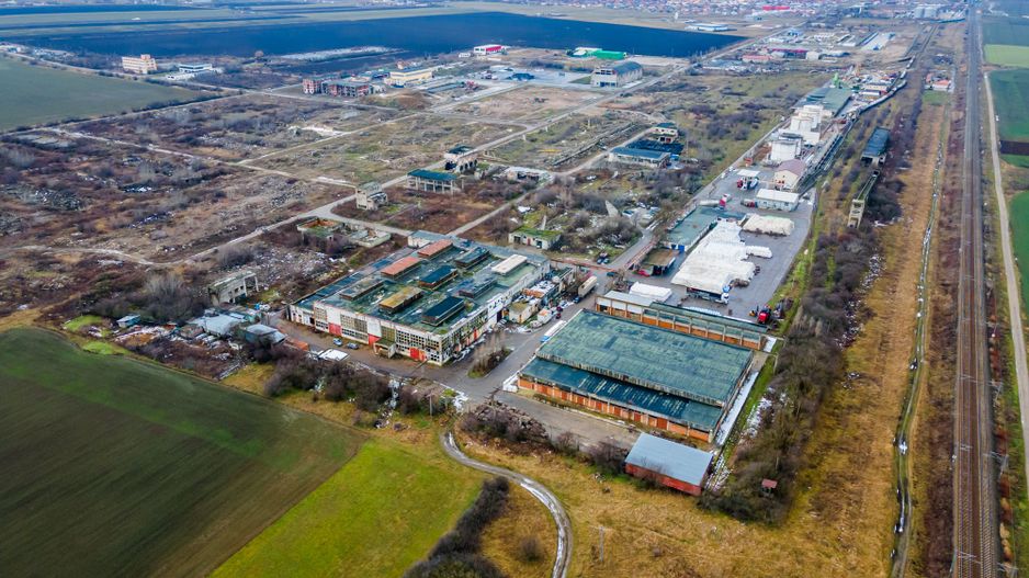 Hală pretabilă confecții metalice Vladimirescu - Poză 7