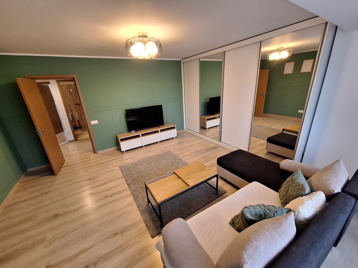 2 camere - DECOMANDAT - Mobilat SI Utilat - Parcare Subterana - Poză 16