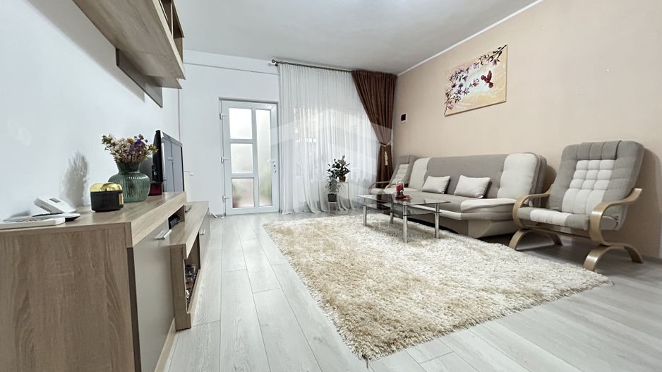 Afacere Turistică la Cheie | Pensiune 10 Camere | Eforie Nord - Poză 18