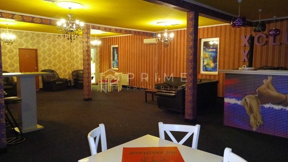 Spațiu Comercial și Birouri de Închiriat – 160 mp, Parcare Privată - Poză 1