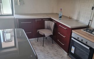 De inchiriat apartament cu 3 camere, zona Garii, etaj 3, 490 euro negociabi - Poză 9