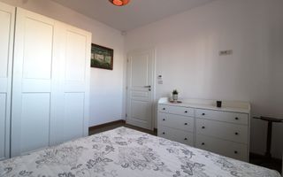 Casă modernă 3 camere, mobilată complet, curte 300 mp - Poză 12