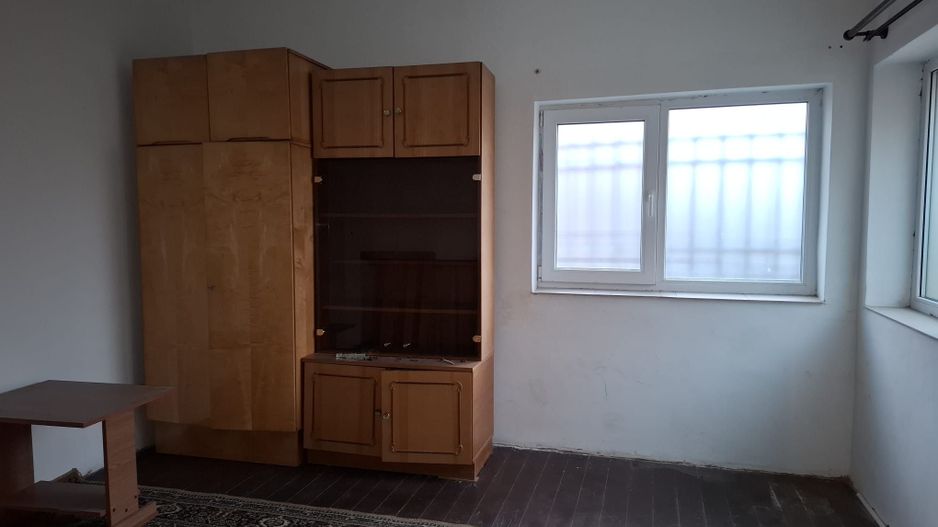 URGENT!, vila singur curte, TEREN IN PROPRIETATE, libera, NEGOCIABIL - Poză 4
