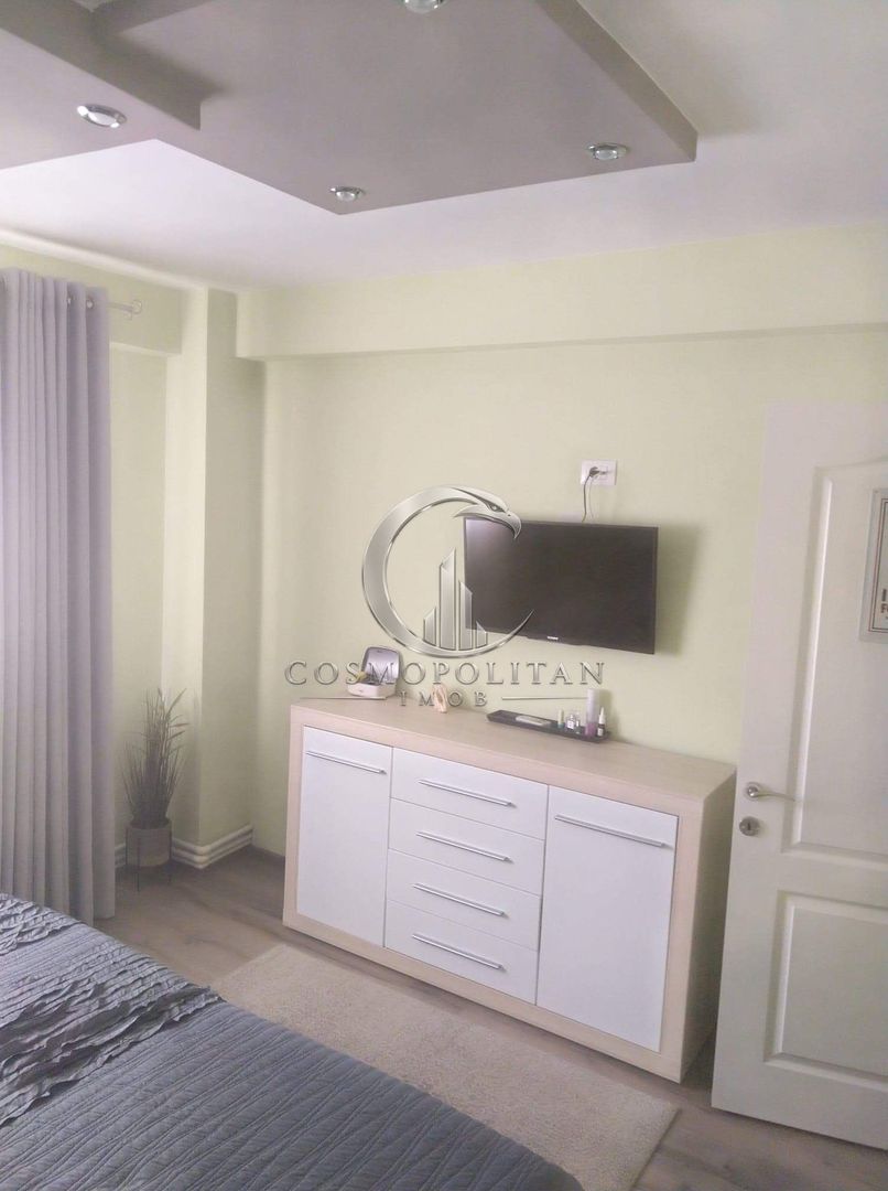 Apartament cu 3 camere ~ zona Balcescu ~ etaj 8 ~ renovat/mobilat - Poză 3