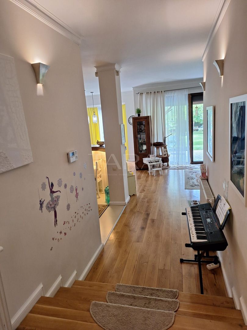 Vila deosebita de vanzare in cartierul Andrei Muresanu - Poză 4