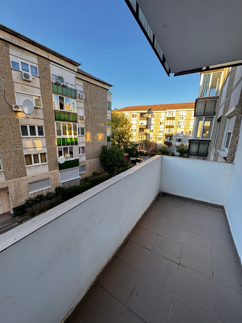 Apartament 3 camere de închiriat – Zona Decebal - Poză 5