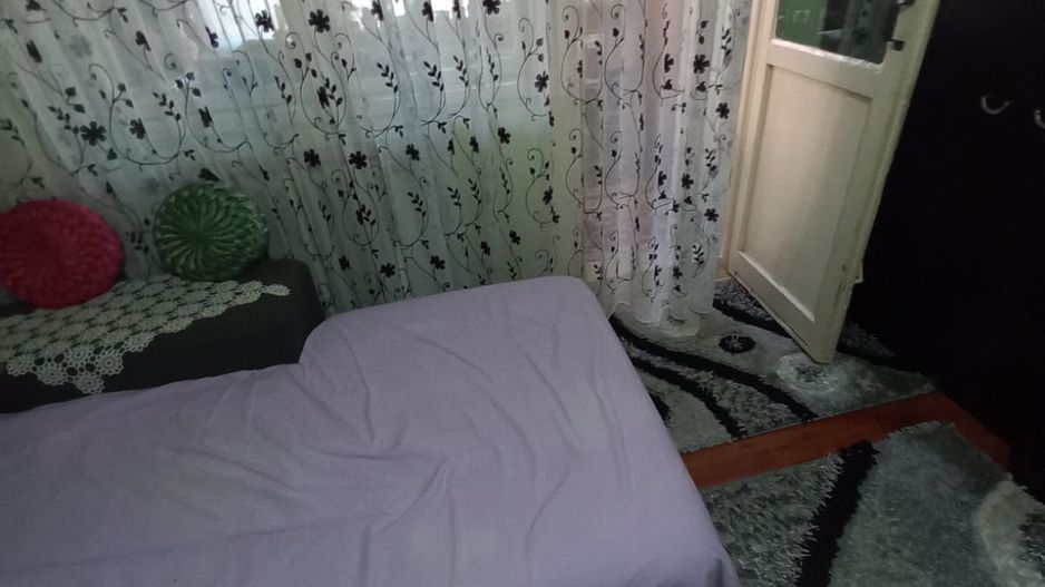 vand apartament cu o camera zona Crihala, parter cu terasa - Poză 6