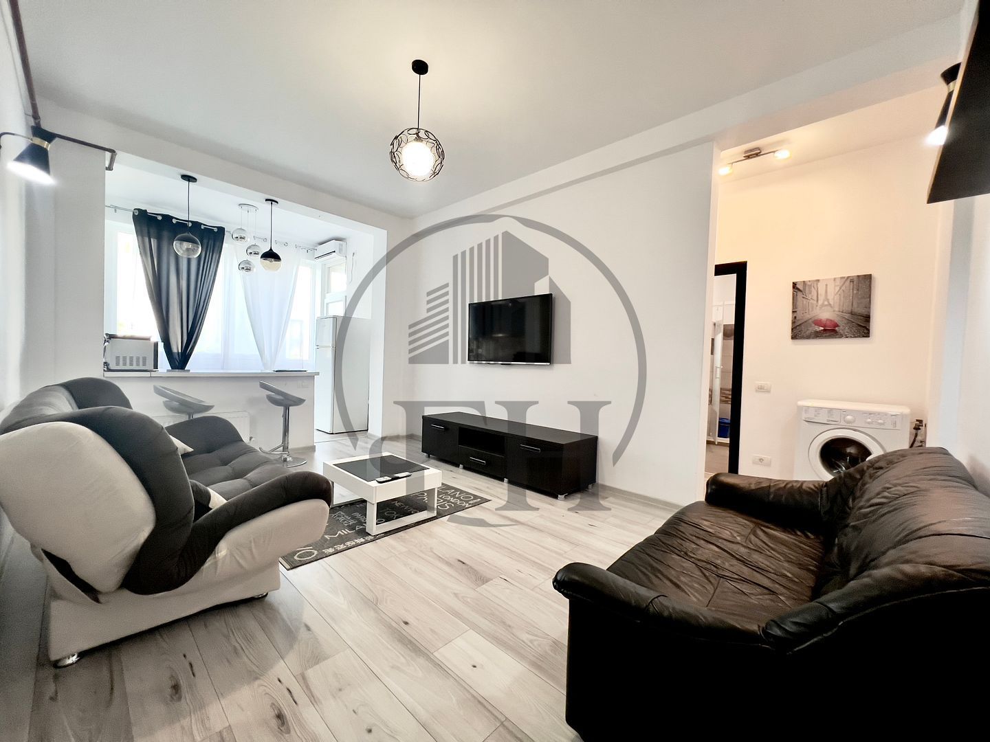 SOLD / VANDUT Apartament cu 2 camere de vânzare Mamaia - Poză 2