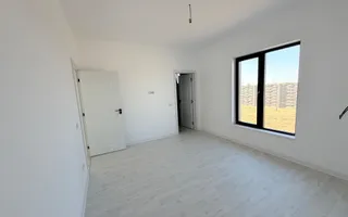-Casa Individuala - Parter - 4 camere - - Poză 17