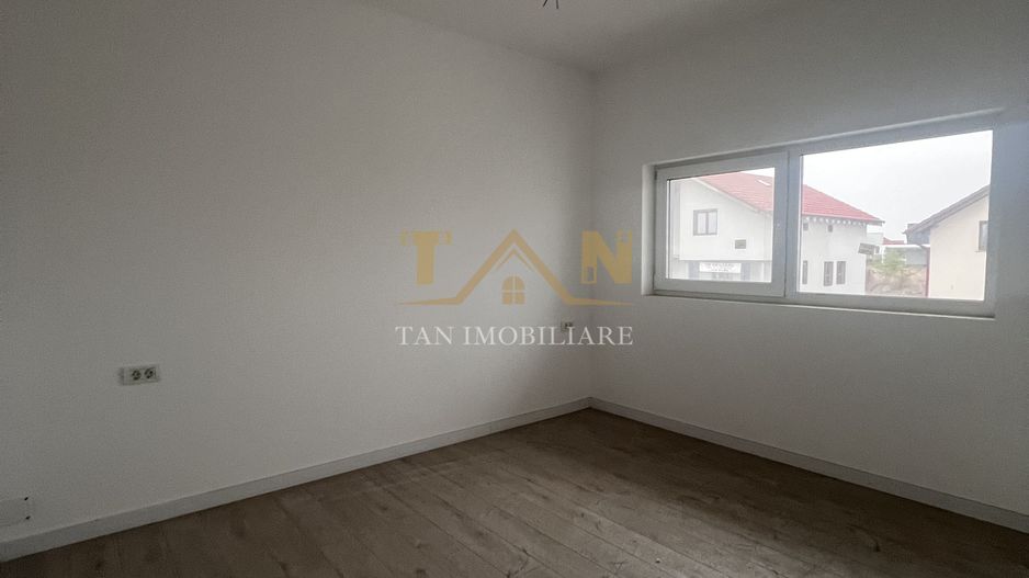 Duplex de vânzare Giarmata 4 camere - Poză 10