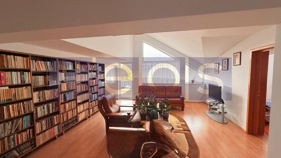 VANZARE VILA LA CHEIE | 280 MP | 1080 MP TEREN | 7 CAMERE | FUNDENI | - Poză 1