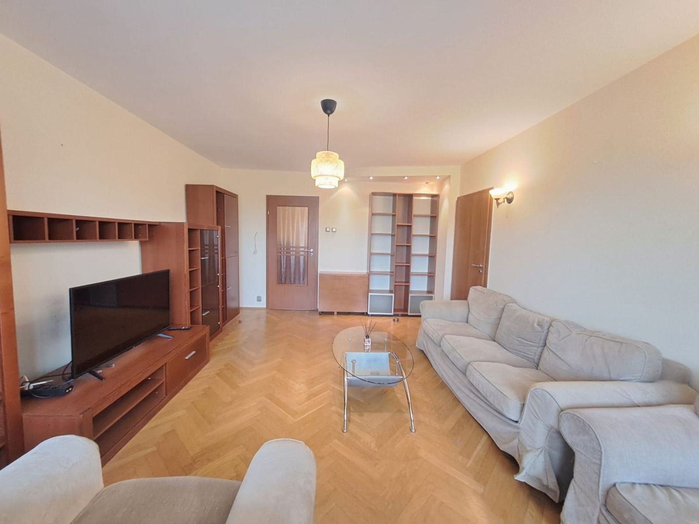 Apartament 3 camere Metrou 1 Mai - Poză 19