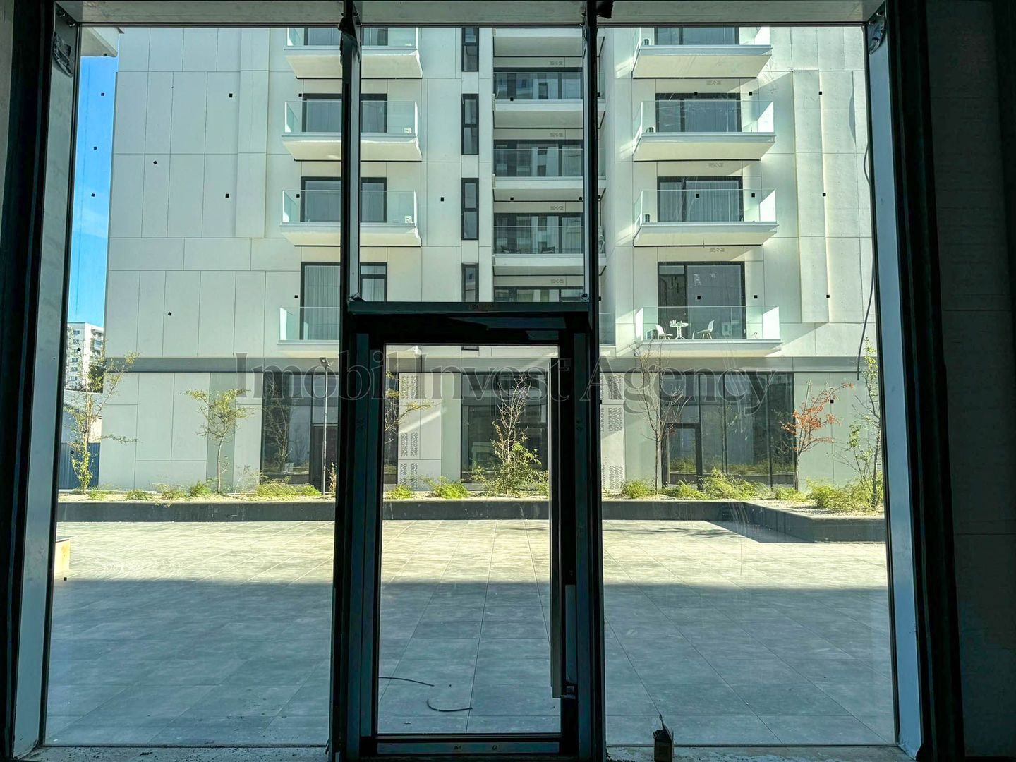 Spatii Comerciale de Vanzare in One Cotroceni Park la Parter - Poză 13