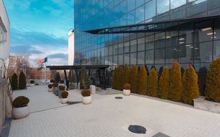 Spațiu Comercial. Business Centrul ROYAL TOWER - Poză 13