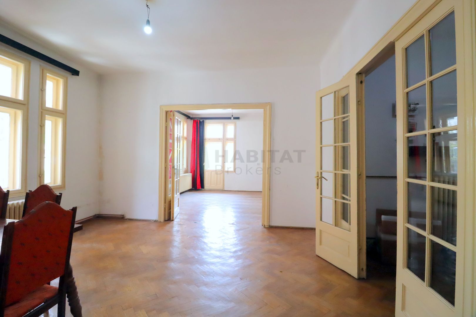 Ultracentral, Unirii, loc de parcare în curtea imobilului - Poză 1