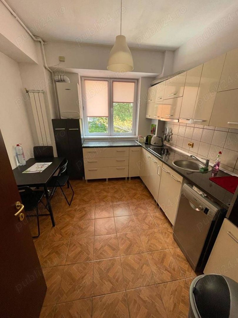 2 camere centrala proprie zona Mall Vitan - Poză 5