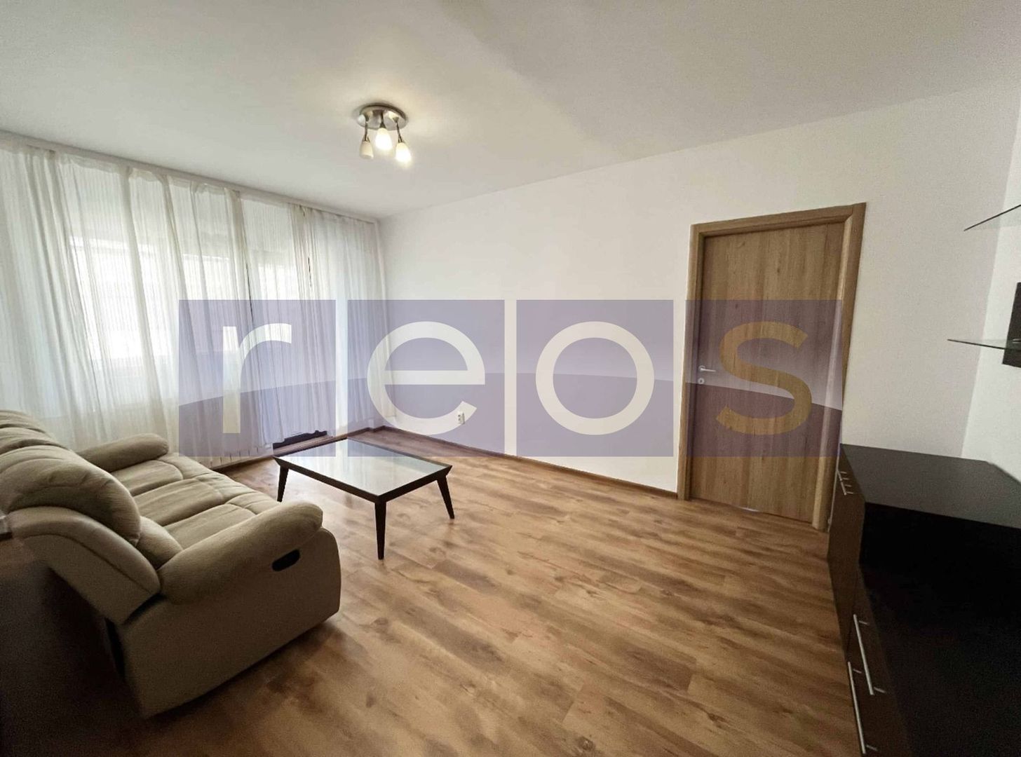VANZARE 2 CAMERE | LOC DE PARCARE | ZONA TINERETULUI - Poză 3