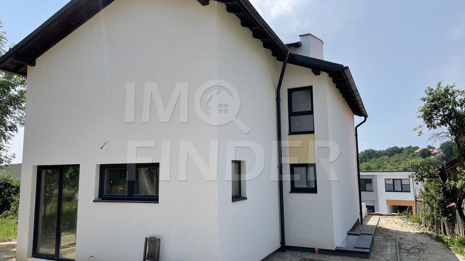 Vanzare casa Feleacu 233 mp utili, teren 600 mp - Poză 3