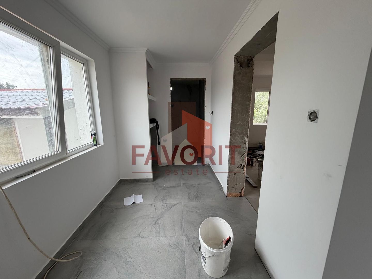 Individuala | Parter + Etaj + Pod | Asfalt | Toate utilitatile | Garaj - Poză 8