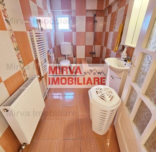 Vanzare vila 6 camere + spatiu comercial, mobilata si utilata, in Blejoi - Poză 40