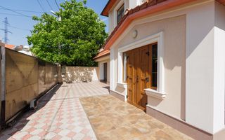 Vânzare, casă 3 nivele, stradela  5 Pomicultorului, Codru - Poză 6