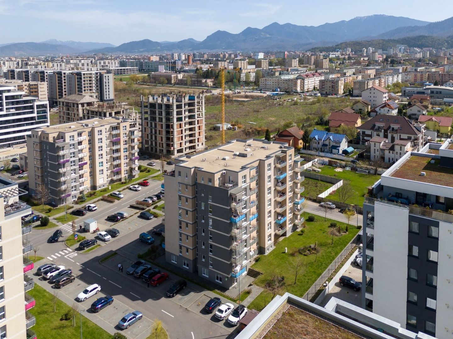 Apartament 2 camere zona Coresi | Complex Avantgarden Tractorul - Poză 16