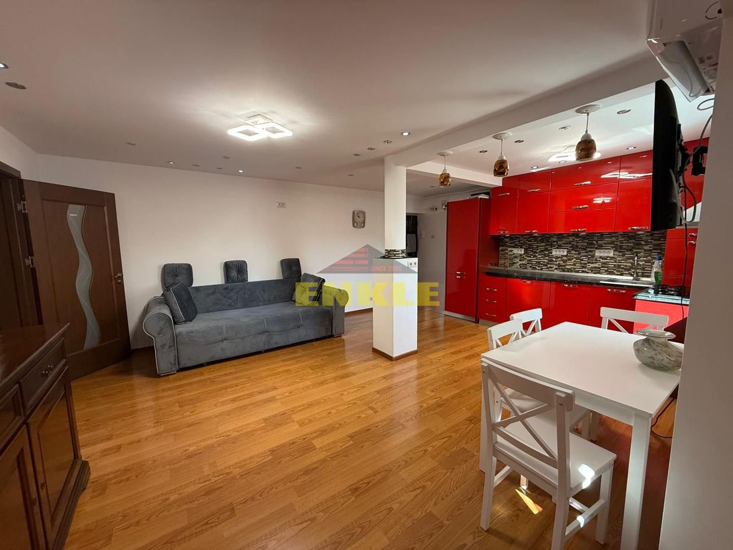 De închiriat – Apartament 2 camere, ultracentral – Str. Cuza Vodă - Poză 1