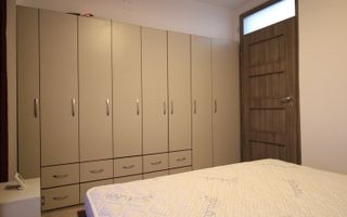 Lipovei -3 camere, centrala proprie, garaj inclus - Poză 16