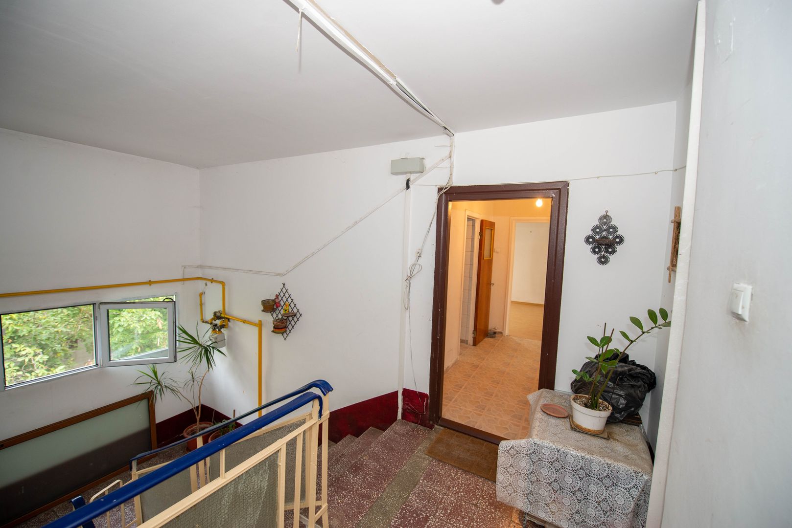 Apartament cu 3 camere de vanzare, 64 mp, decomandat, Politehnica - Poză 2