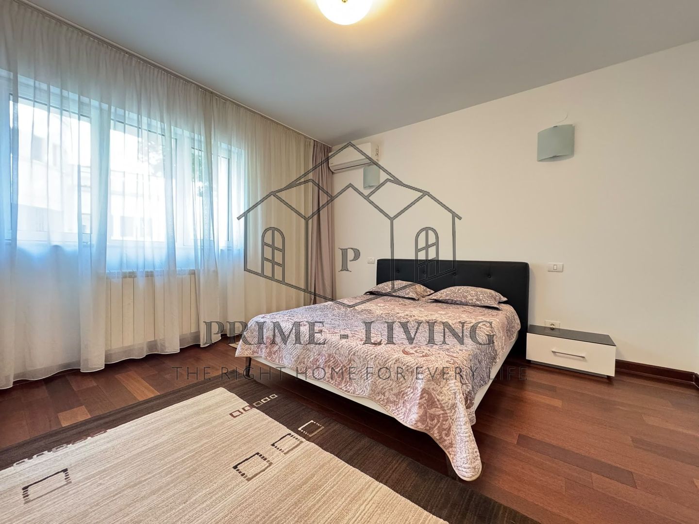 APARTAMENT ULTRACENTRAL CU 4 CAMERE LA INCHIRIERE - Poză 7