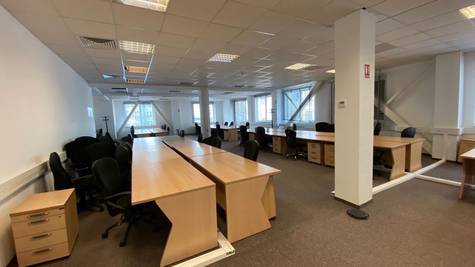 Cladire de  birouri - zona COMPLEX - Poză 1