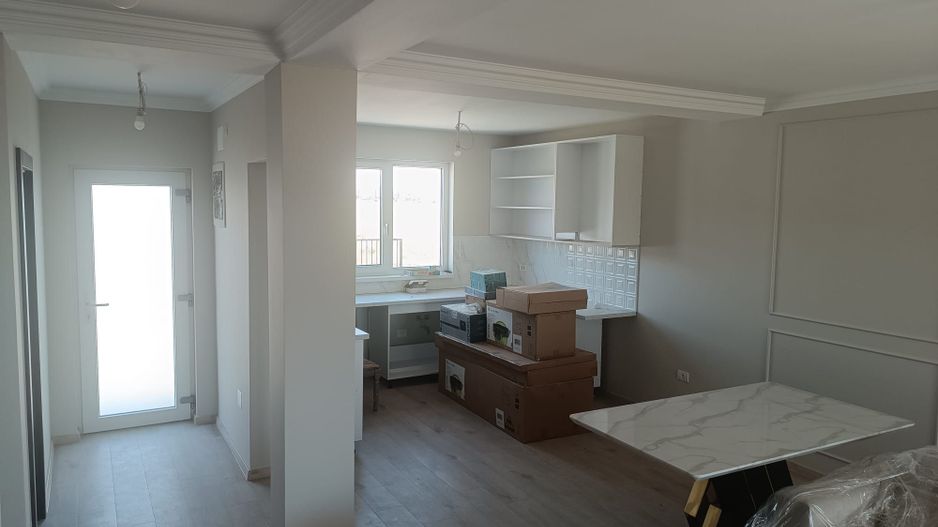 Duplex 4 camere  la asfalt cu toate utilitatile - Sacalaz - Poză 2