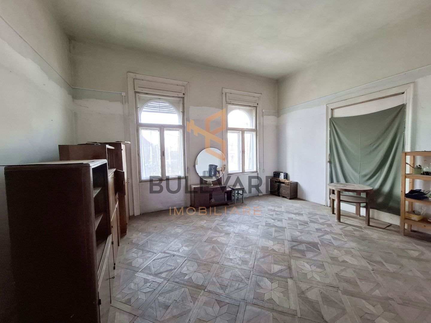 Apartament in Piata CIpariu + parcare in curte! - Poză 6