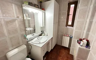 Vila individuala cu 5 dormitoare Cotroceni - Poză 20